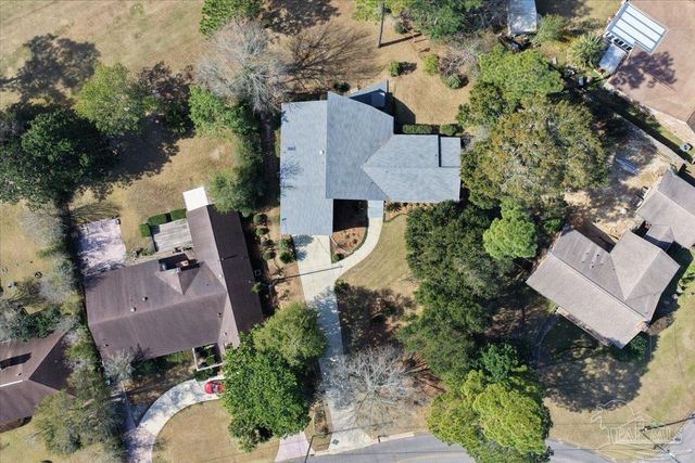 8871 Scenic Hills Dr, Pensacola, FL 32514