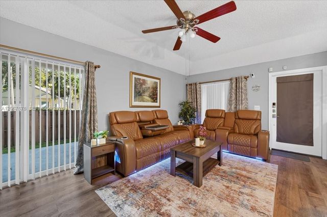 8601 SW 16th Street, Pembroke Pines, FL 33025