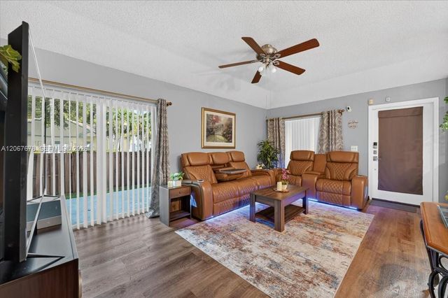 8601 SW 16th Street, Pembroke Pines, FL 33025
