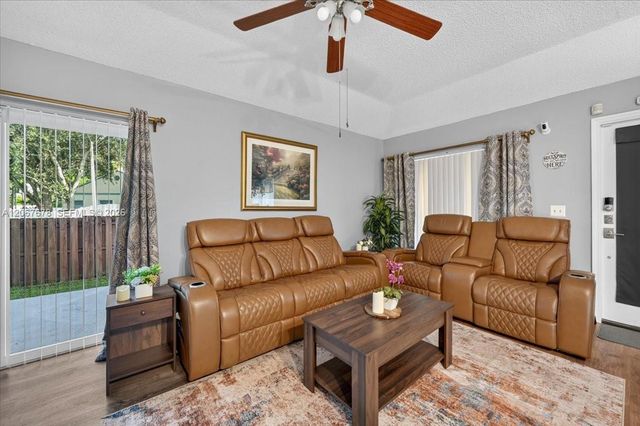 8601 SW 16th Street, Pembroke Pines, FL 33025