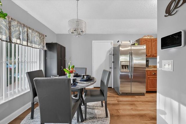 8601 SW 16th Street, Pembroke Pines, FL 33025