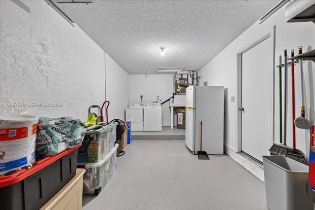 8601 SW 16th Street, Pembroke Pines, FL 33025