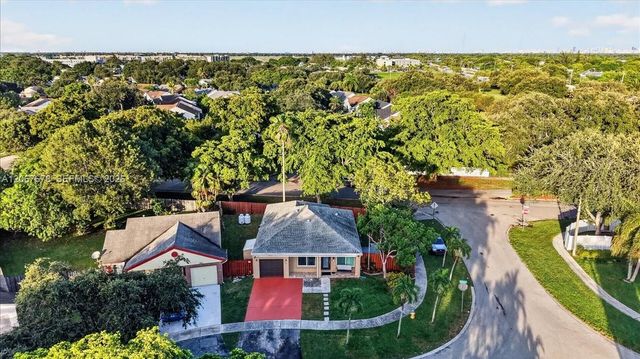 8601 SW 16th Street, Pembroke Pines, FL 33025