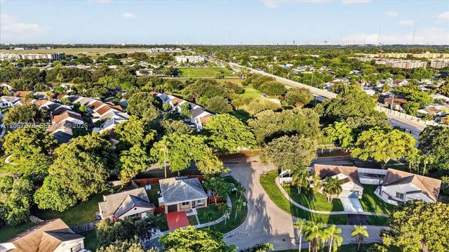 8601 SW 16th Street, Pembroke Pines, FL 33025
