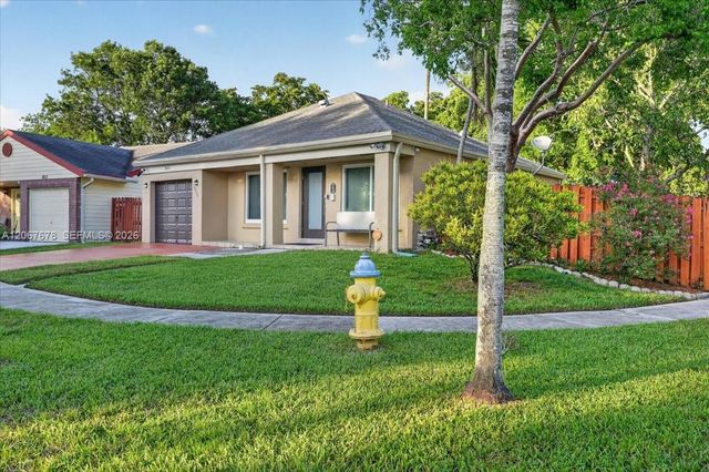 8601 SW 16th Street, Pembroke Pines, FL 33025