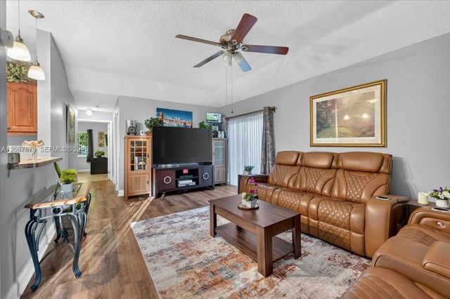 8601 SW 16th Street, Pembroke Pines, FL 33025