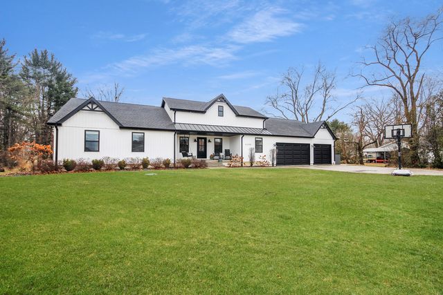 6205 W 177th Avenue, Lowell, IN 46356