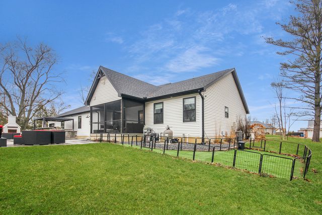 6205 W 177th Avenue, Lowell, IN 46356