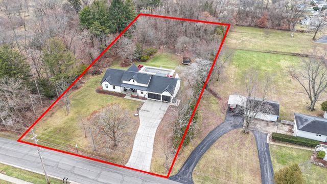 6205 W 177th Avenue, Lowell, IN 46356