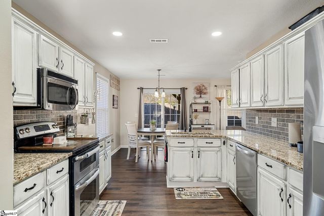 114 Thorncliff Place, Anderson, SC 29625