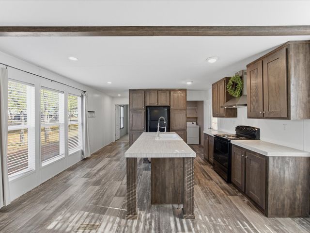 216 Catfish Trail, Bowie, TX 76230