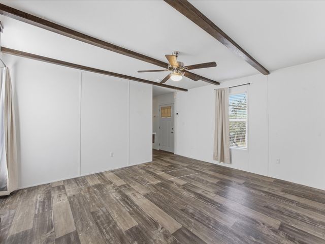 216 Catfish Trail, Bowie, TX 76230