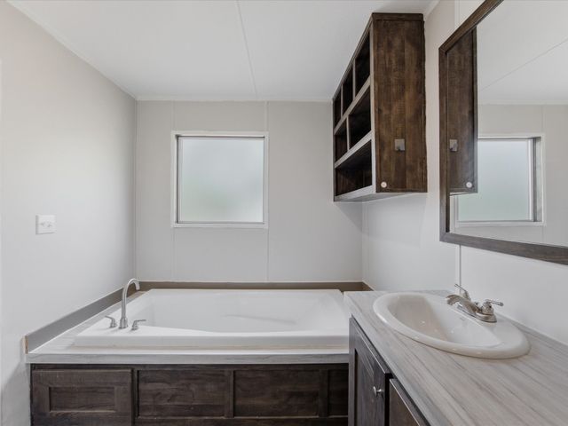 216 Catfish Trail, Bowie, TX 76230