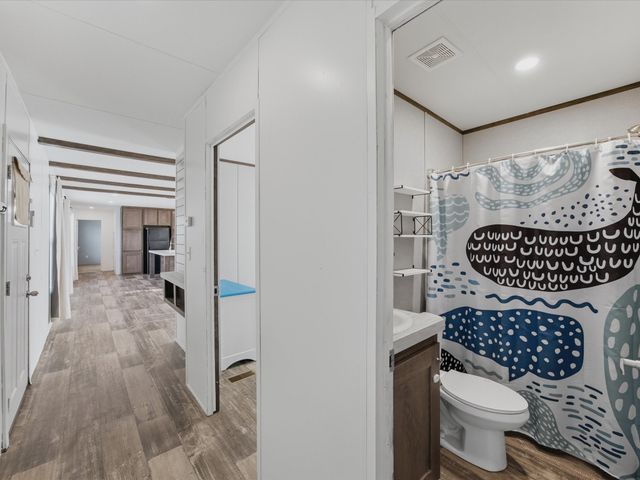 216 Catfish Trail, Bowie, TX 76230