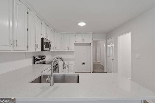 125 Yates Drive, Fayetteville, GA 30214