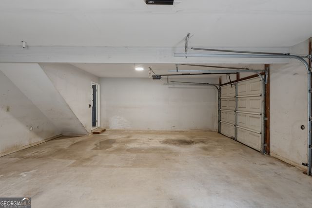 125 Yates Drive, Fayetteville, GA 30214