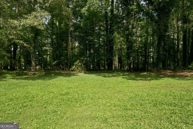 125 Yates Drive, Fayetteville, GA 30214