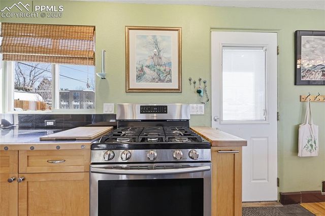 2007 Oriole Avenue, Colorado Springs, CO 80909