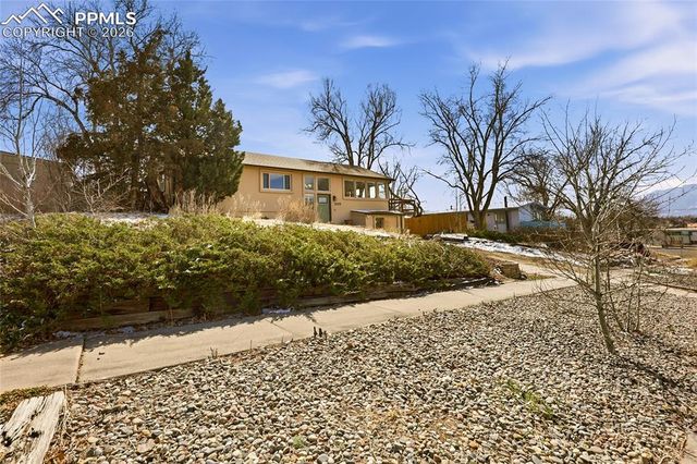 2007 Oriole Avenue, Colorado Springs, CO 80909