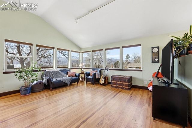 2007 Oriole Avenue, Colorado Springs, CO 80909