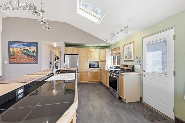 2007 Oriole Avenue, Colorado Springs, CO 80909