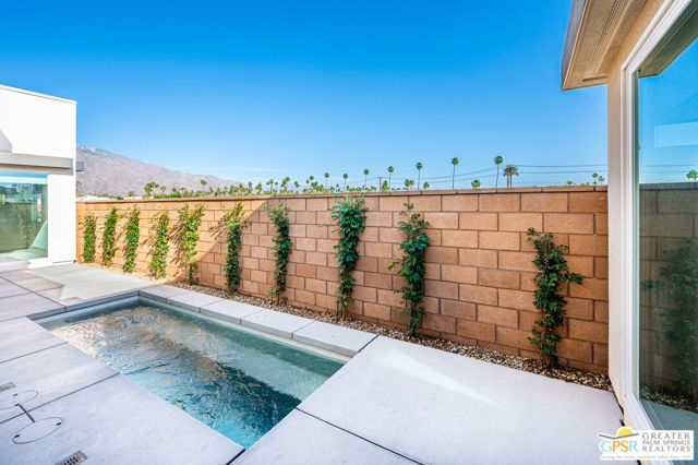 2651 Lavendar Lane, Palm Springs, CA 92264
