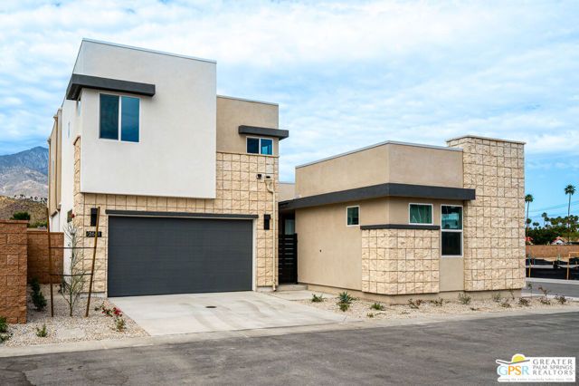 2651 Lavendar Lane, Palm Springs, CA 92264