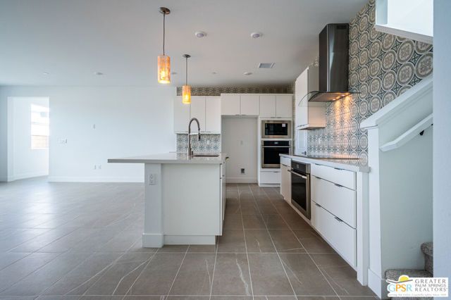 2651 Lavendar Lane, Palm Springs, CA 92264