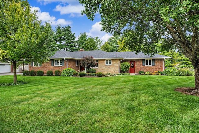 4139 Overland Trail, Kettering, OH 45429