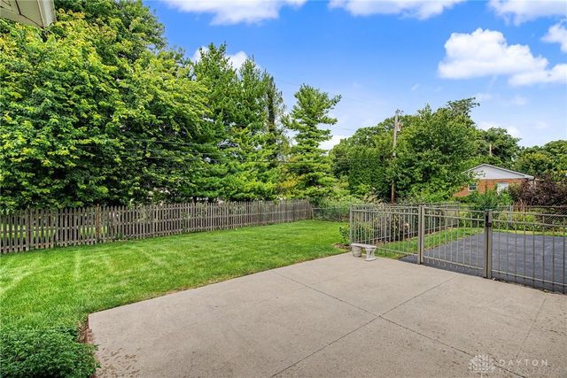 4139 Overland Trail, Kettering, OH 45429