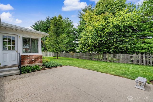 4139 Overland Trail, Kettering, OH 45429