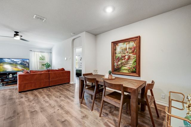 4766 Chalk Flts, San Antonio, TX 78253