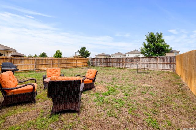 4766 Chalk Flts, San Antonio, TX 78253