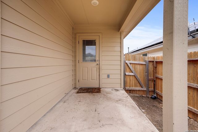 4766 Chalk Flts, San Antonio, TX 78253