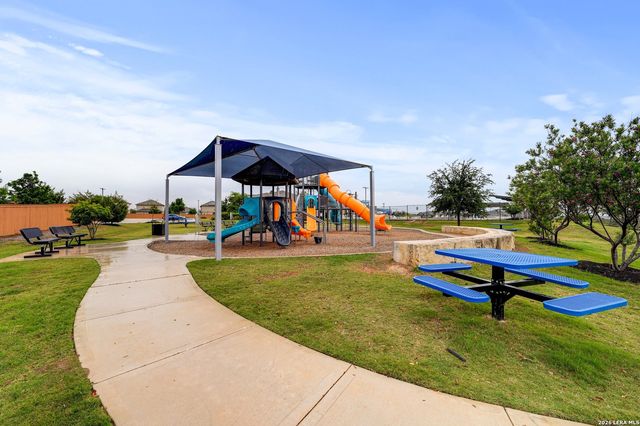 4766 Chalk Flts, San Antonio, TX 78253