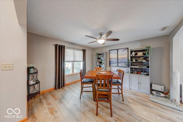 43 Pin Oak Court, Whiteland, IN 46184