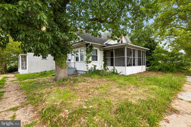 448 SHERIDAN AVE, Paulsboro, NJ 08066