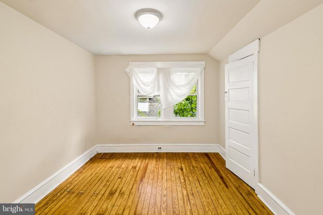 448 SHERIDAN AVE, Paulsboro, NJ 08066