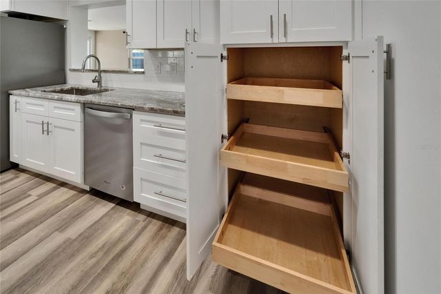 2552 BRAMBLEWOOD DRIVE W, Clearwater, FL 33763