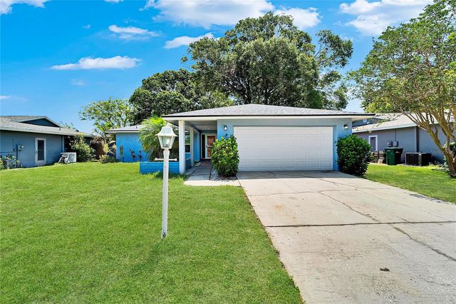 2552 BRAMBLEWOOD DRIVE W, Clearwater, FL 33763