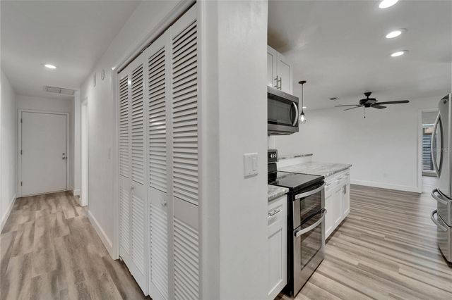 2552 BRAMBLEWOOD DRIVE W, Clearwater, FL 33763