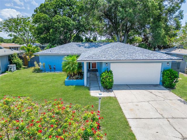 2552 BRAMBLEWOOD DRIVE W, Clearwater, FL 33763