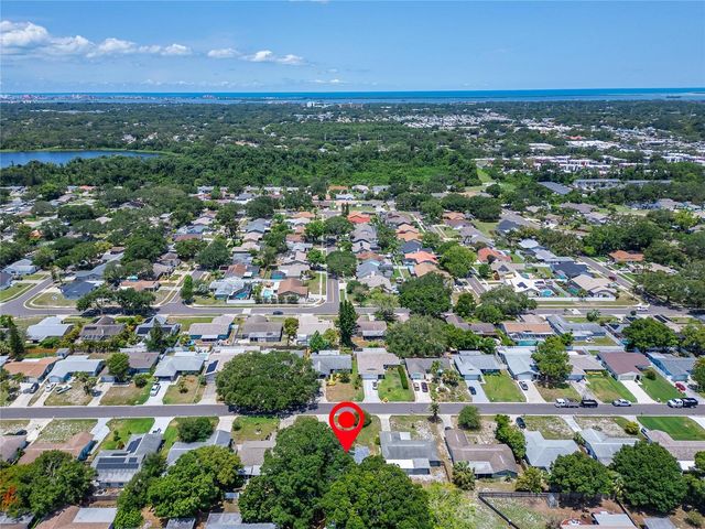 2552 BRAMBLEWOOD DRIVE W, Clearwater, FL 33763