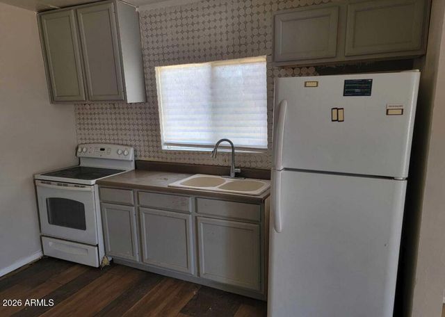 3641 W MCKINLEY Street, Phoenix, AZ 85009