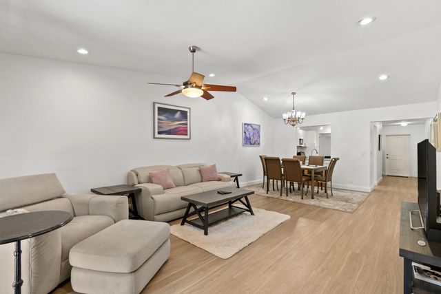 6721 Bridlewood Court, Boca Raton, FL 33433