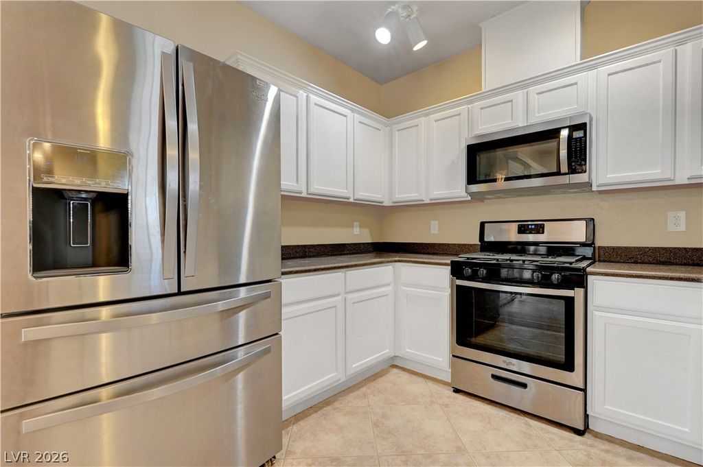 4685 Apulia Drive 202, North Las Vegas, NV 89084 — exterior