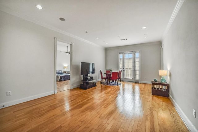 7134 Mapleridge Street 3C, Houston, TX 77081