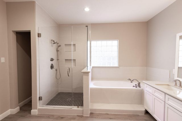 2408 Piney Woods Drive, Pearland, TX 77581