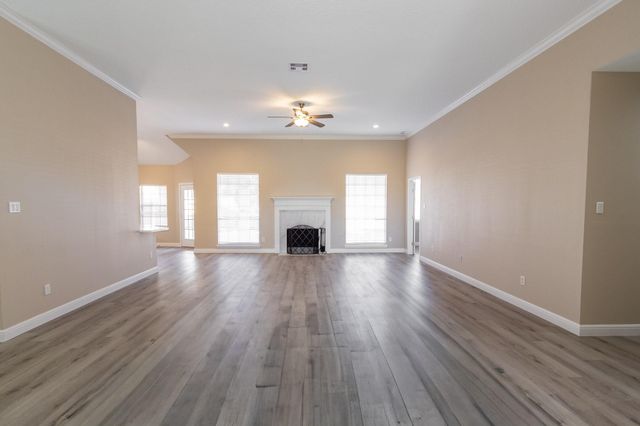 2408 Piney Woods Drive, Pearland, TX 77581