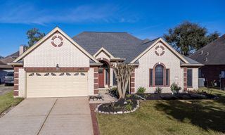 2408 Piney Woods Drive, Pearland, TX 77581